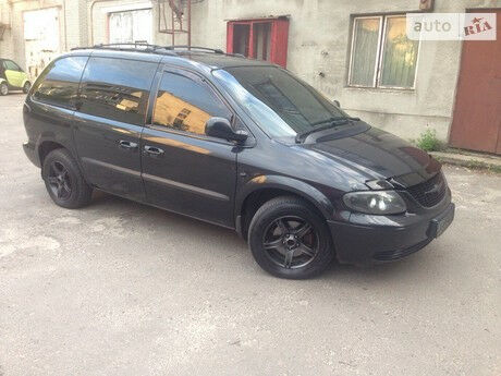 Dodge Ram Van 2002 року