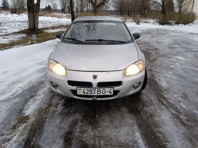 Dodge Stratus 2002 года