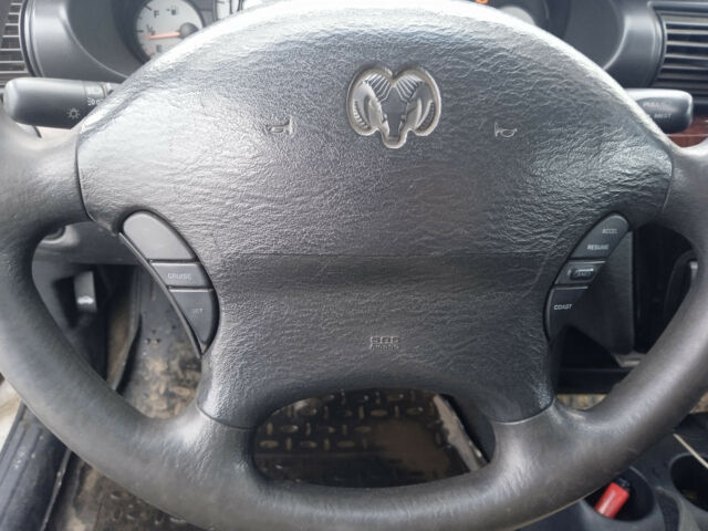 Dodge Stratus 2002 года