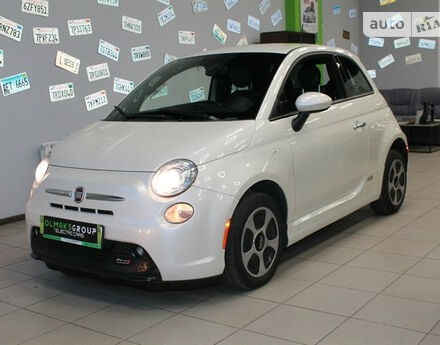 Fiat 500e 2013 року