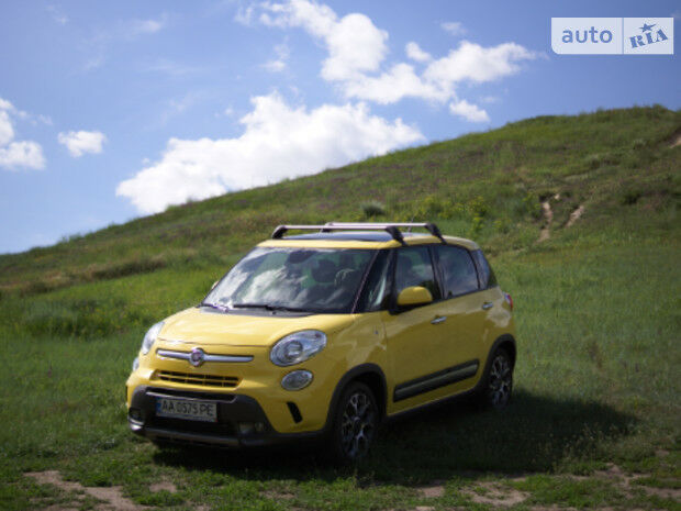 Fiat 500L 2016 года