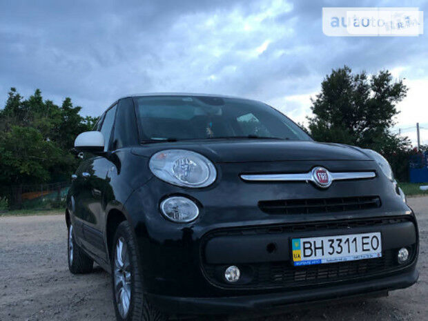 Fiat 500L 2013 года