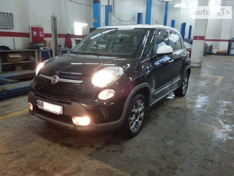 Fiat 500L 2013 року