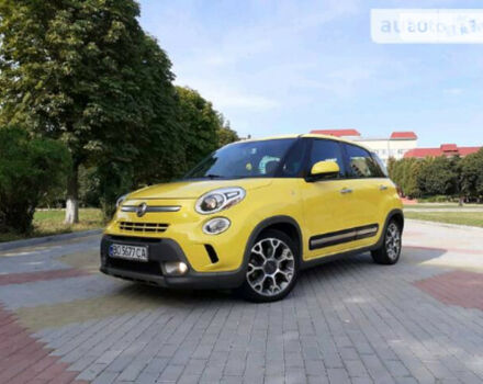 Фото на отзыв с оценкой 4.2 о Fiat 500L 2013 году выпуска от автора "FEDIR" с текстом: Дуже практичне міське авто. Багато є дрібниць, які продумані для використання. Унікальний дизайн....