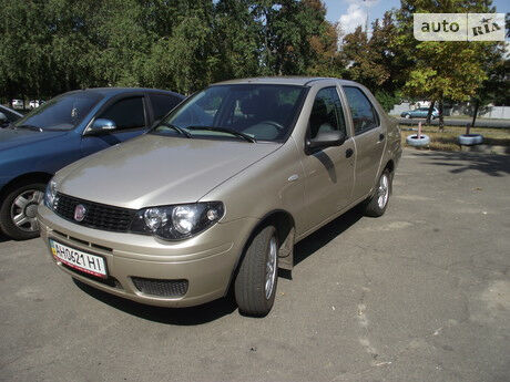 Fiat Albea 2010 года