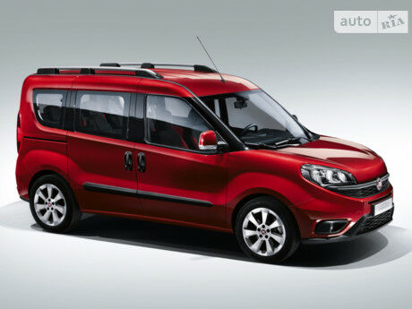 Фиат Добло Панорама 2012 года Fiat Doblo Panorama 2012 года