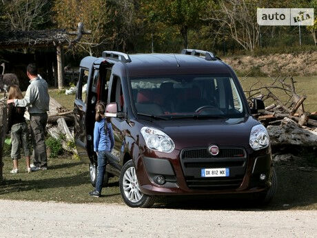 Fiat Doblo Panorama 2008 года