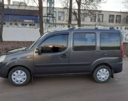 Fiat Doblo Panorama 2010 року - Фото 2 автомобіля