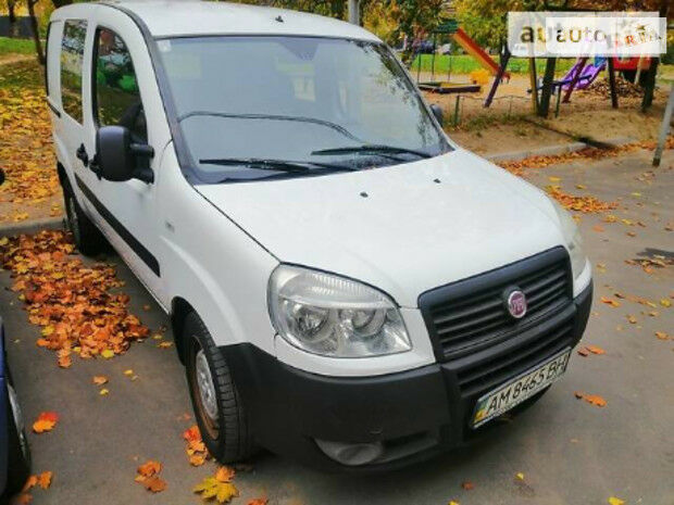 Fiat Doblo пасс. 2009 года