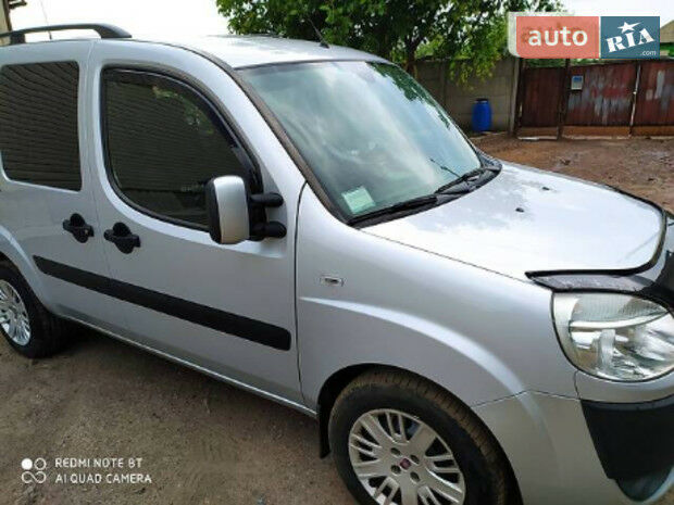 Fiat Doblo пасс. 2008 года