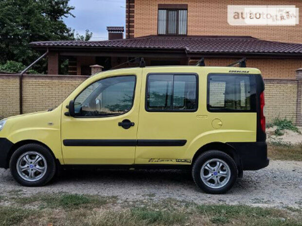 Fiat Doblo пасс. 2007 года