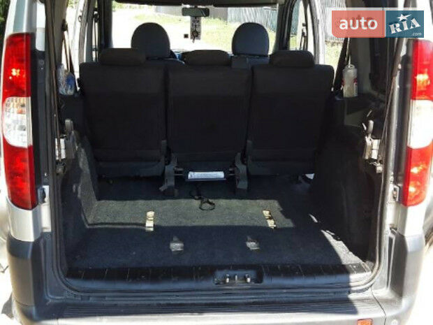 Fiat Doblo пасс. 2008 года
