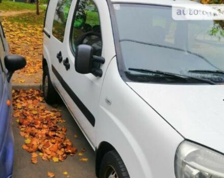 Fiat Doblo пасс. 2009 года - Фото 2 авто