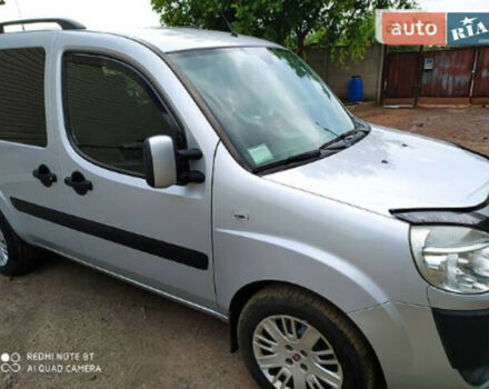 Fiat Doblo пасс. 2008 года - Фото 2 авто