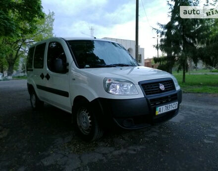 Fiat Doblo пасс. 2013 года