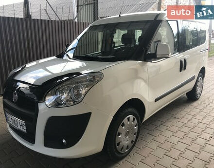 Fiat Doblo пасс. 2012 года