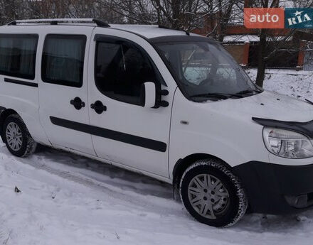 Fiat Doblo пасс. 2008 года