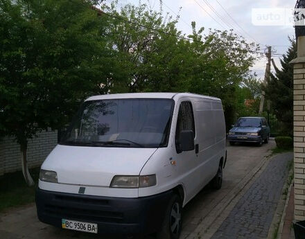 Фото на відгук з оцінкою 4   про авто Fiat Ducato груз. 1995 року випуску від автора “taras” з текстом: Машина мені подобається як ззовні так і всередині. Салон зроблений продуманіше та зручніше ніж у ...