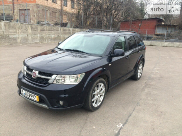 Fiat Freemont 2011 года