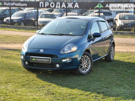 Fiat Grande Punto 2012 року