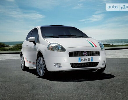 Fiat Grande Punto 2011 року