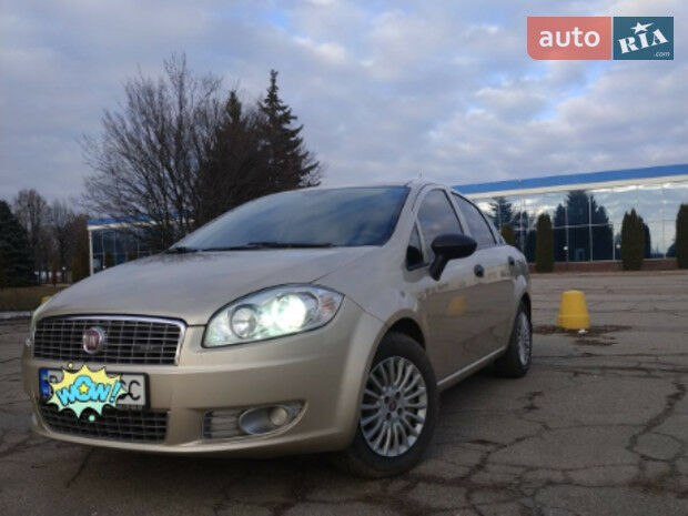 Fiat Linea 2012 года