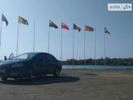 Fiat Linea 2011 года