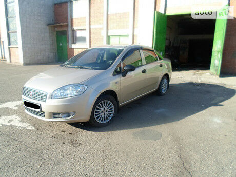 Fiat Linea 2012 года