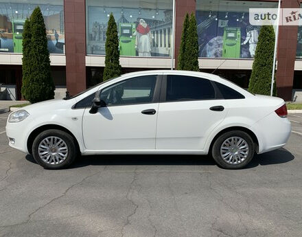 Fiat Linea 2012 року