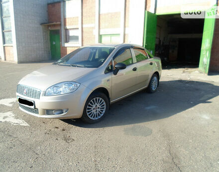 Fiat Linea 2012 року