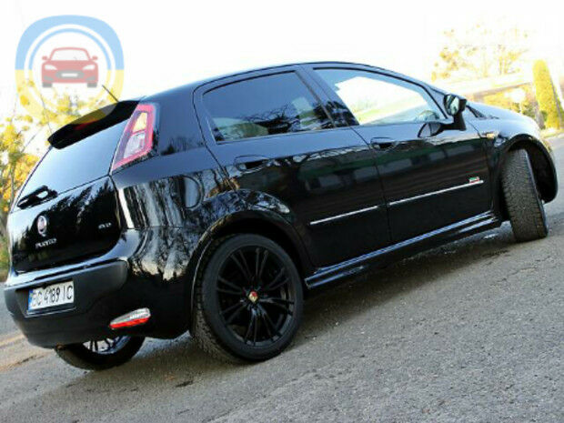 Fiat Punto 2010 року