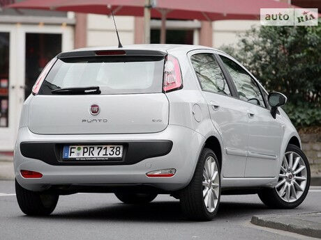 Fiat Punto 2003 года