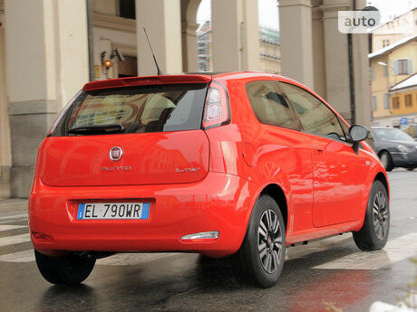 Fiat Punto 2008 року