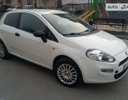 Fiat Punto 2013 года