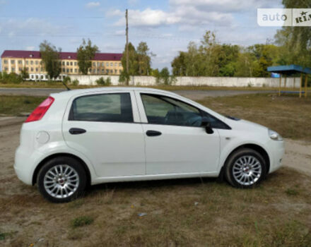 Fiat Punto 2009 року - Фото 2 автомобіля