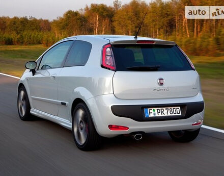 Fiat Punto 2008 року