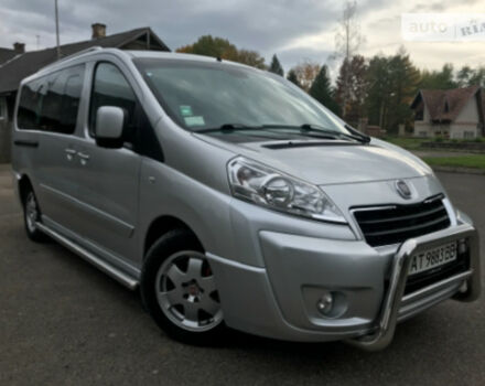 Fiat Scudo пасс. 2009 года