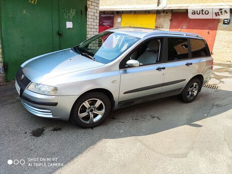 Fiat Stilo 2003 года