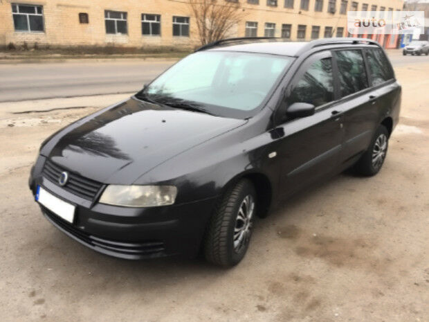 Fiat Stilo 2004 года