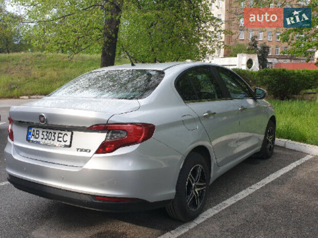 Фиат Типо 2018 года Fiat Tipo 2018 года