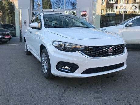 Fiat Tipo 2018 года