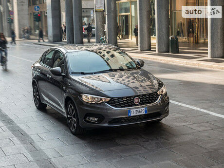 Fiat Tipo 1992 року
