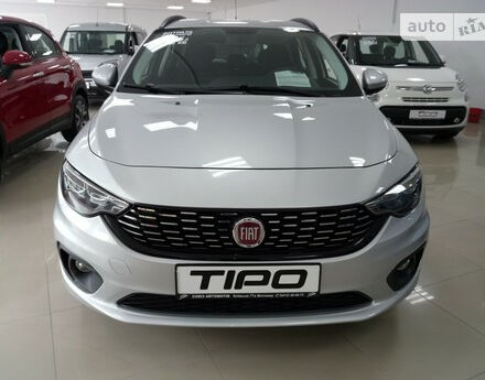 Fiat Tipo 2017 року