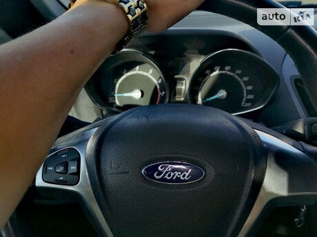 Ford B-Max 2014 року