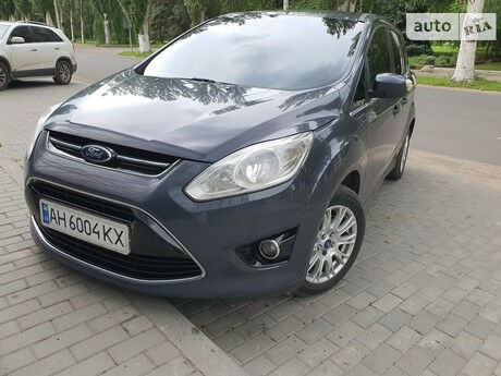 Ford C-Max 2012 року