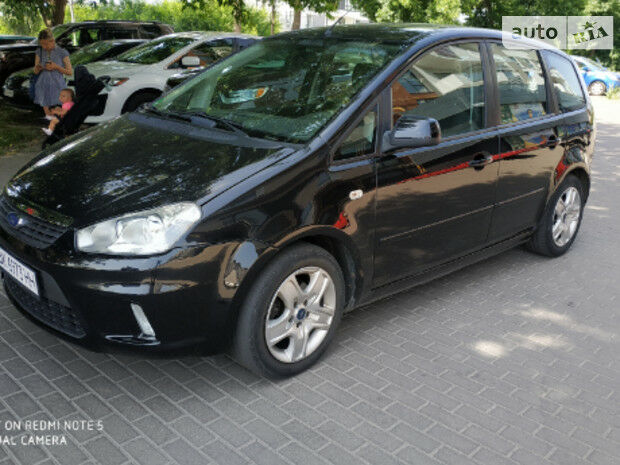 Ford C-Max 2010 року