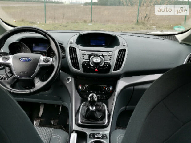 Ford C-Max 2014 року