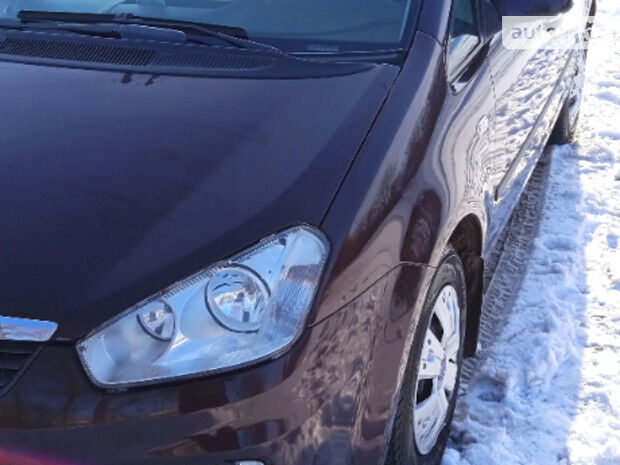 Ford C-Max 2008 року