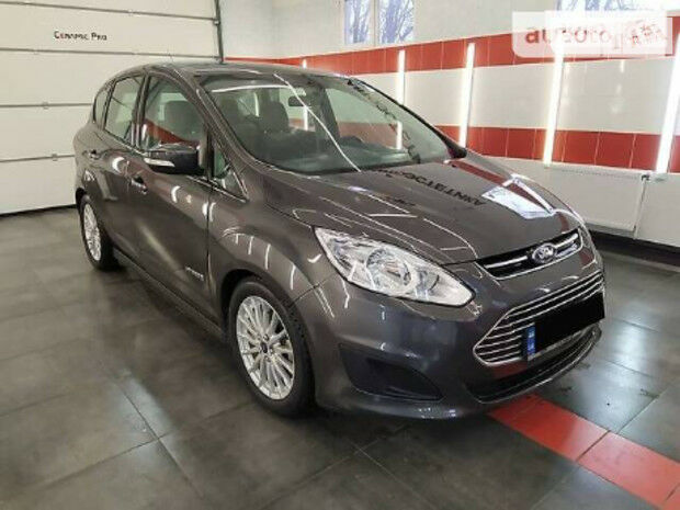 Ford C-Max 2015 року