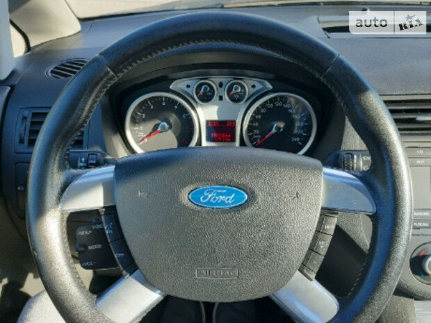 Ford C-Max 2008 року